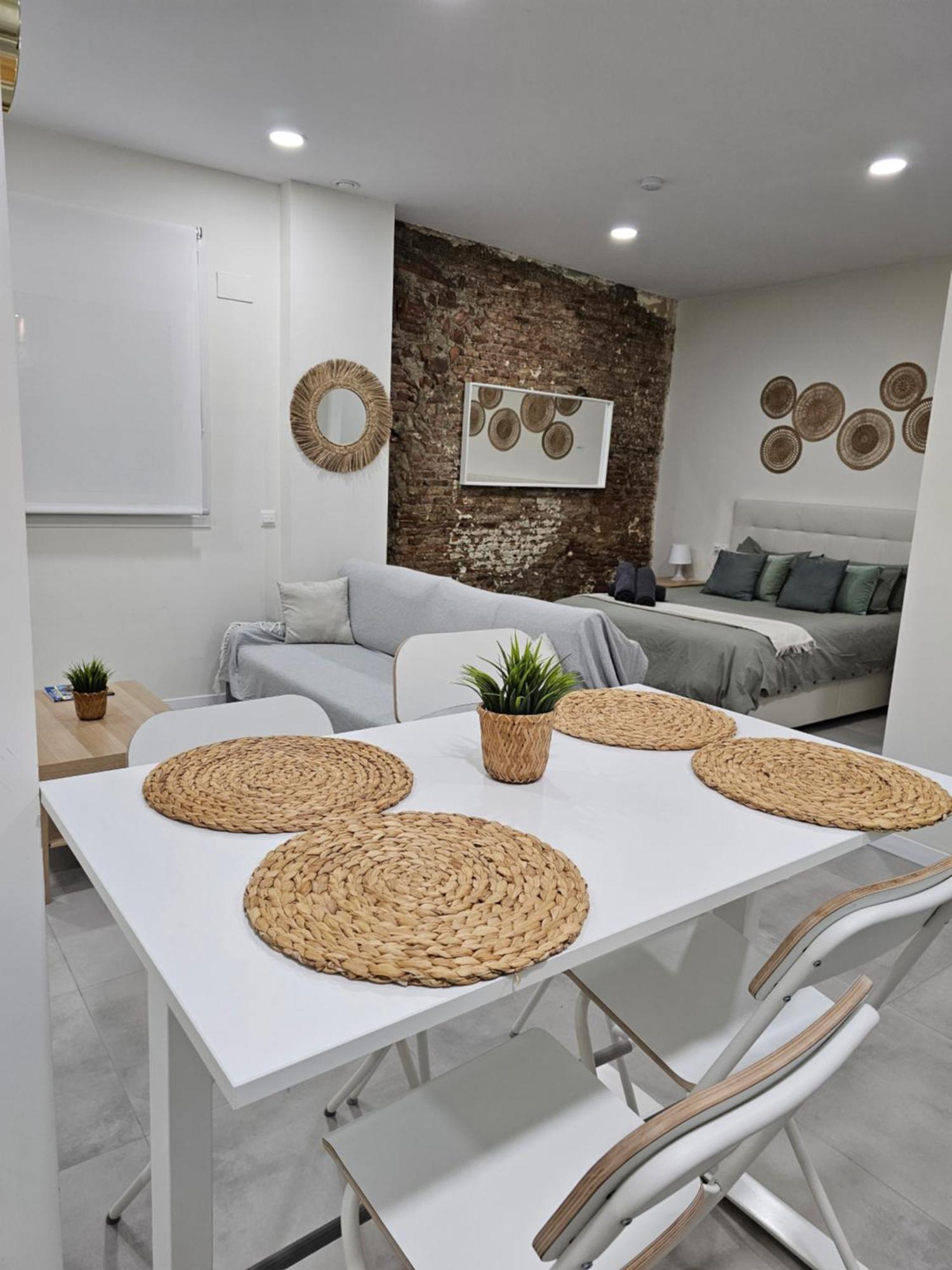 Estudio Trinidad Centro Malaga 2 外观 照片